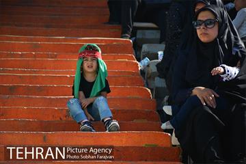 همایش شیرخوارگان حسینی در استادیوم آزادی-1 31