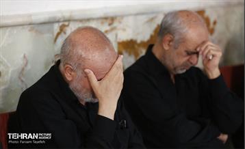 نماز جمعه عاشورایی در منطقه ۵ 20