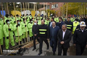 مانور برف روبی در منطقه ۳ تهران 18