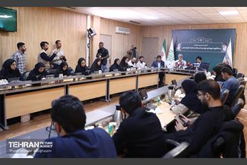 نشست خبری مشترک مدیرعامل شرکت اتوبوسرانی و سخنگوی شهرداری تهران 21