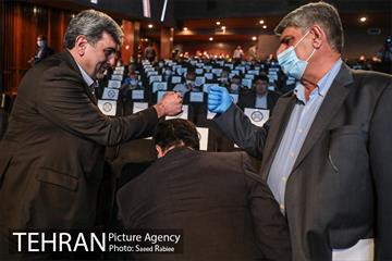 اولین همایش مدیران برتر شهر ارتباطی تهران 15