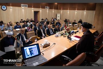 نشست «حقوق بشر در جهان، ایران و شهر» 16