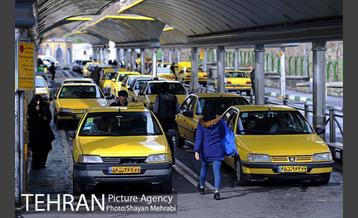 پایانه تاکسیرانی ارم (میدان تجریش) 15