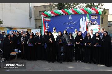 آیین نواختن زنگ بازگشایی دبیرستان دخترانه میثاق 4