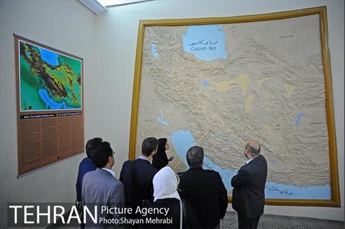 یازدید شهردار مونترال از موزه ملی ایران 2