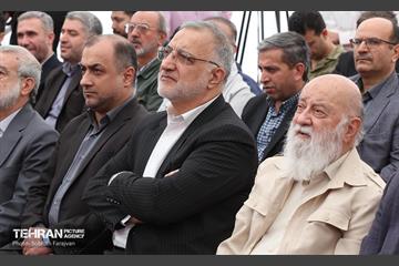 آیین بهره‌برداری از ۲۰۱ دستگاه اتوبوس برقی 35