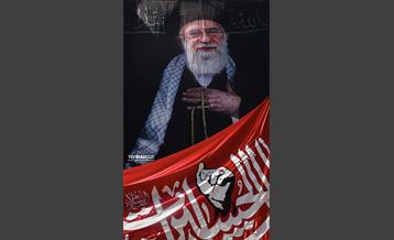 عزاداری روز عاشورا به نیابت از رهبر شهید انقلاب 30