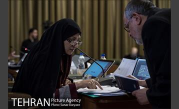 جلسه شورای شهر 18