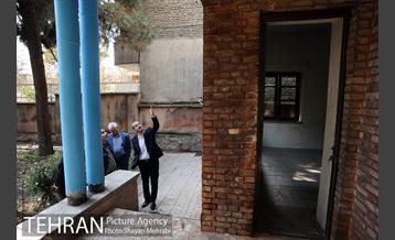 بازدید شهردار تهران ار خانه نیما یوشیج 19