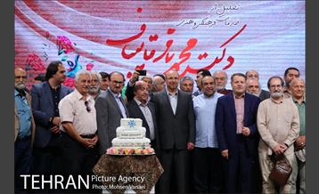 مراسم تجلیل از فعالیت های فرهنگی و هنری قالیباف 35