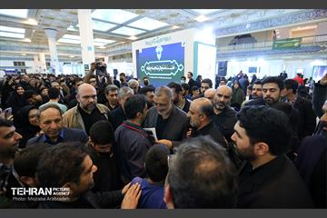 حضور شهردار تهران در نمایشگاه قرآن 2