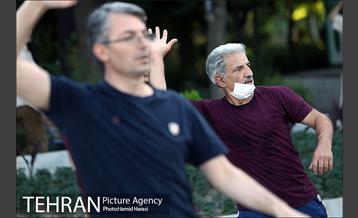 ورزش همگانی در پارک لاله 14