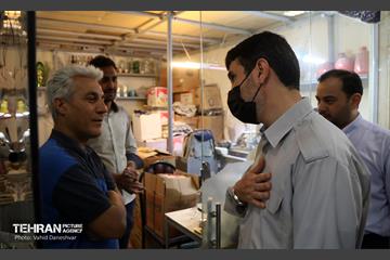 حضور رئیس کمیسیون شهرسازی شورای شهر تهران در منطقه ۱۷  16