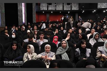اختتامیه پنجمین محفل ادبی «سوگ و صلابت» 52