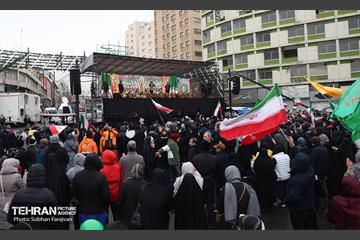 جشن نیمه‌شعبان در میدان ولی‌عصر (عج) 45