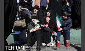 راهپیمایی یوم الله 22 بهمن 17