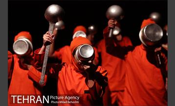 نمایش حکومت نظامی‎ 12