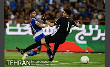 دیدار تیم های استقلال تهران و فولاد خوزستان 12