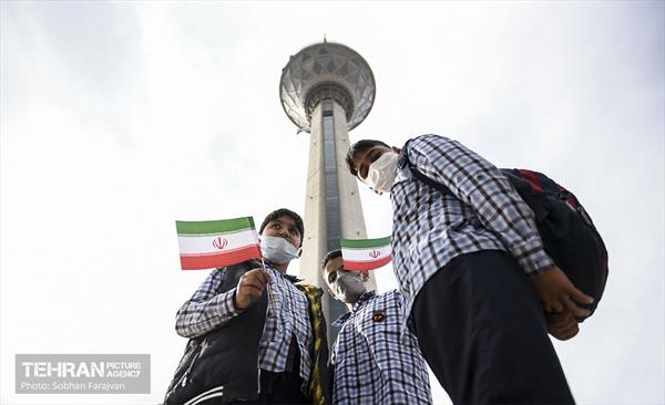 تشکیل حلقه اتحاد دانش آموزی در برج میلاد 6