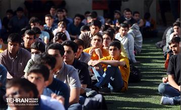 آیین نواختن زنگ بازگشایی مدرسه علامه حلی 4