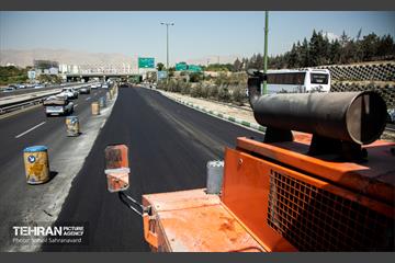 بازدید از آخرین وضعیت بهسازی روکش آسفالت آزادگان 16
