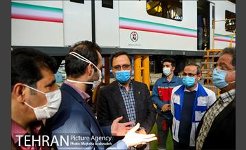 بازدید از اولین قطار ملی مترو 17