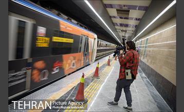 بازدید عکاسان خبری از ایستگاه مترو برج میلاد 26