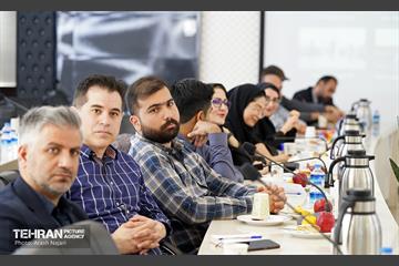 نشست هم‌اندیشی عکاسان روابط عمومی معاونت‌ها، مناطق 22گانه و سازمان‌های شهرداری تهران 20