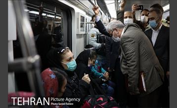 بازدید سخنگوی دولت از طرح استفاده اجباری ماسک در مترو 26