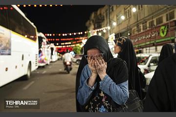 آیین بدرقه زائر اولی‌ها به‌ سوی عتبات عالیات در میدان انقلاب 32