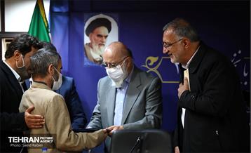 دیدار شهردار تهران با نخبگان منطقه 3