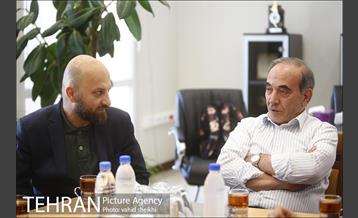 بازدید شهردار تهران از موسسه مطبوعاتی همشهری  9