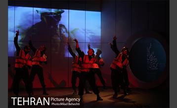 مراسم معرفی برگزیدگان مسابقه عکس پوسترهویت بصری نمایشنامه نویس و پِژوهش 3