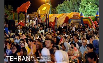 ویژه برنامه شادستان 98 در بوستان پرواز 6