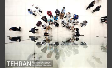 شبگردی اصحاب رسانه در باغ کتاب تهران 1