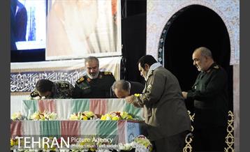 مراسم بزرگداشت شهدای مدافع حرم فاتحین 19