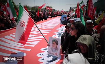 تشییع پیکر آقای شهید ایران - 4 57