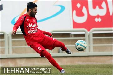 دیدار دوستانه تیم های فوتبال پرسپولیس و پارس جنوبی جم