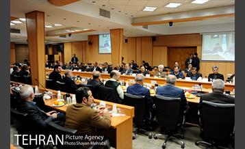 جلسه شورای معاونین، مشاورین و شهرداران 3