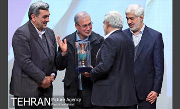 آیین نکوداشت دکتر محمدرضا واعظ مهدوی 32