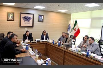 نشست مدیران اداره‌ کل سرمایه‌ انسانی با پرسنل برج میلاد 8