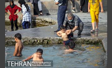 آب تنی در پیک پنجم 12