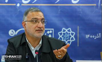 نشست هم اندیشی شهردار تهران با نخبگان منطقه 17