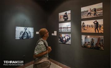 ششمین دوره نشان عکس سال مطبوعاتی 26