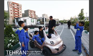 بازدید شهردار تهران از پروژه های منطقه 17 18