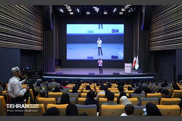 آیین تجلیل از شهرنگاران شهرداری تهران 40