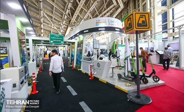 چهارمین روز نمایشگاه شهرهای خواهرخوانده و توانمندی های مدیریت شهری تهران -2