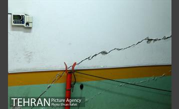 بازدید شهردار تهران از محل آتش‌سوزی ساختمان برق حرارتی وزارت نیرو  15