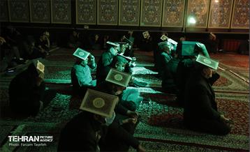 مراسم احیا شب ۲۳ ماه رمضان و تشییع شهید گمنام در حسینیه یرکی های مقیم تهران 3
