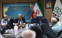 دیدار شهردار تهران با نخبگان منطقه 13